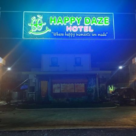 Happy Daze Hotel Tagum Luaran gambar